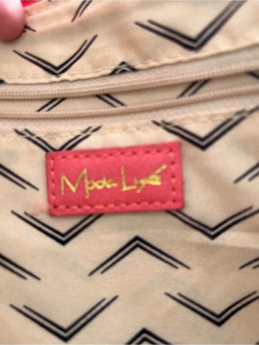 Pink Crossbody Shoulder Bag - Sleek Women's Crossbody